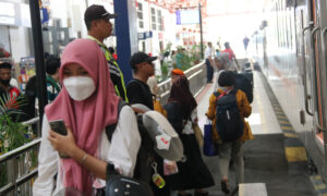 Kasus Covid-19 Meningkat, KAI Tegaskan Patuhi Ketentuan Pemerintah