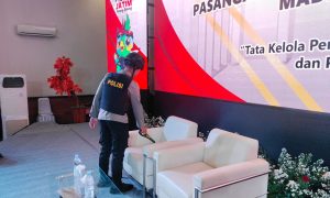 Personel Polri, Amankan Debat Publik Cabup-Cawabup Madiun