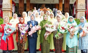 Penjabat Bupati Madiun Sampaikan Selamat Hari Ibu ke-96