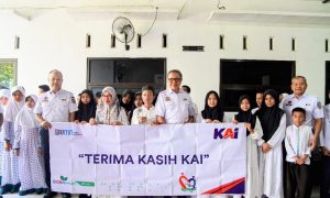 Bina Lingkungan, 2 Panti Asuhan Terima Rp46,6 Juta dari KAI Daop 7 Madiun
