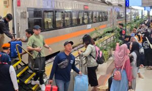 Sejumlah Kereta Terlambat, Daop 7 Catat Terdapat Peningkatan Penumpang