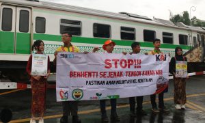 Hari Kartini, KAI Daop 7 Madiun Ingatkan Pengguna Jalan ‘Wajib Berteman’