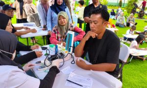 Wujud Nyata Kepedulian Kemanusiaan, KAI Daop 7 Madiun Gelar Layanan Kesehatan Gratis