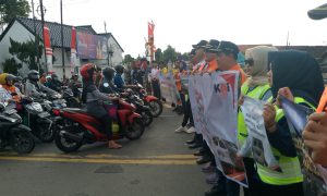 KAI Daop 7 Gelar Sosialisasi Keselamatan Perjalanan KA, Ajak Masyarakat “Merdeka dan Selamat” di Perlintasan