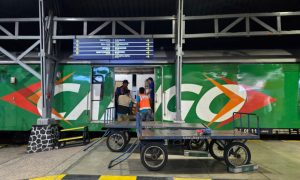 Dukung Ekonomi Kerakyatan, KAI Daop 7 Madiun Berikan Layanan Pengiriman BHP